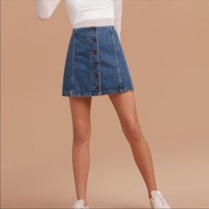 Wilfred Free ahrens button front denim mini skirt